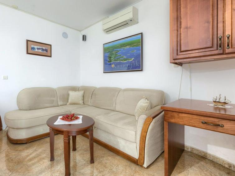 Apartment Matej Premantura Eksteriør billede